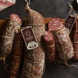 Salame stagionato di suino a marchio Antica Lavorazione Carni
